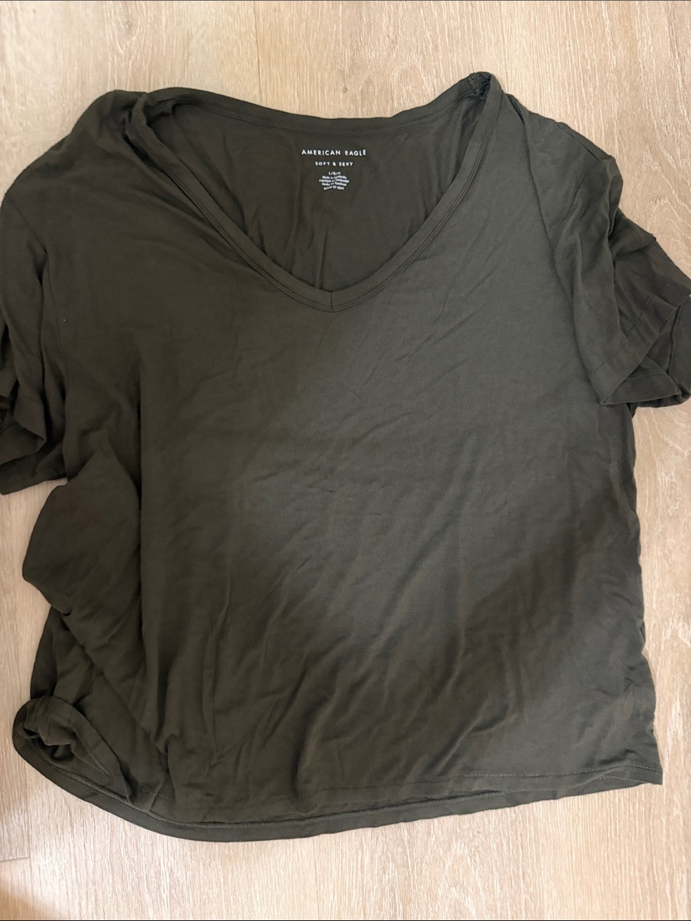 American Eagle Outfitters Olive Green V-Neck Short Sleeve Tee